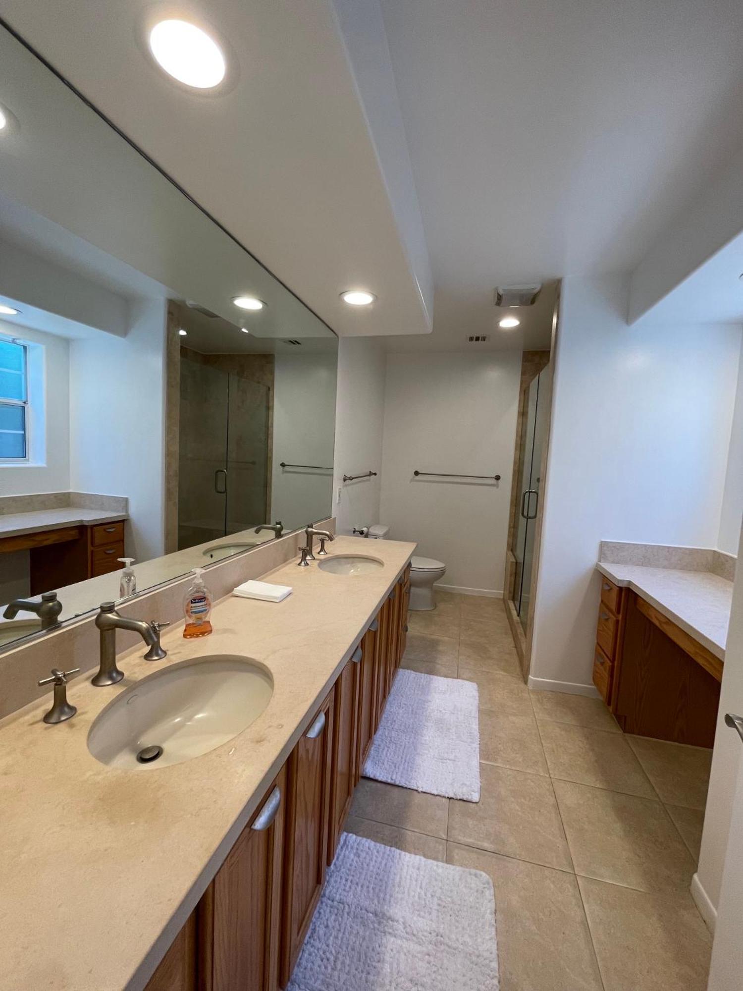 Charming Bright Traditional In Sherman Oaks Privatunterkunft *