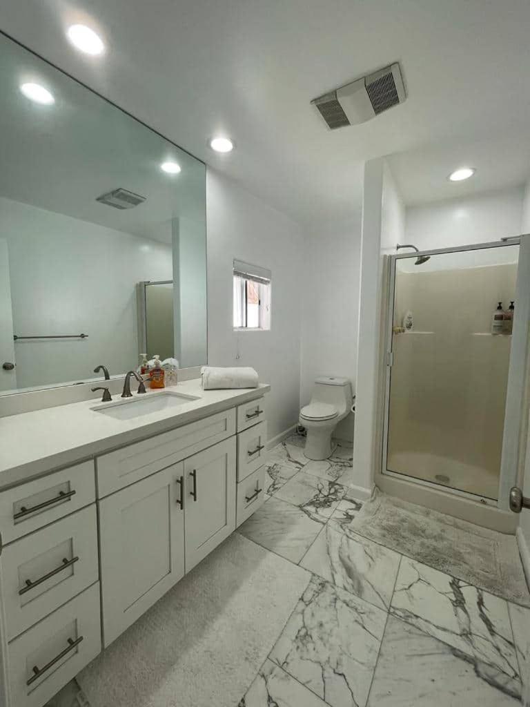 Séjour chez l'habitant Charming Bright Traditional In Sherman Oaks
